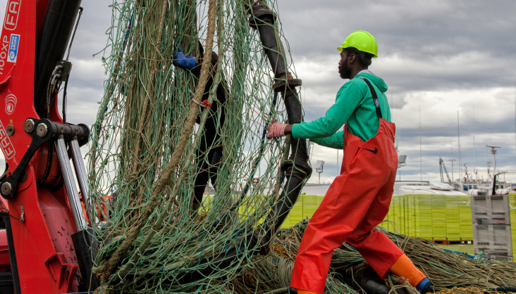 We disembark
in Africa